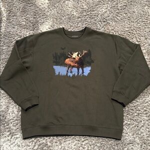 Croft & Barrow Green Crewneck Sweater with Moose Graphic
Size L